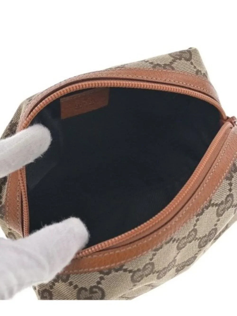 Gucci Pouch Beige